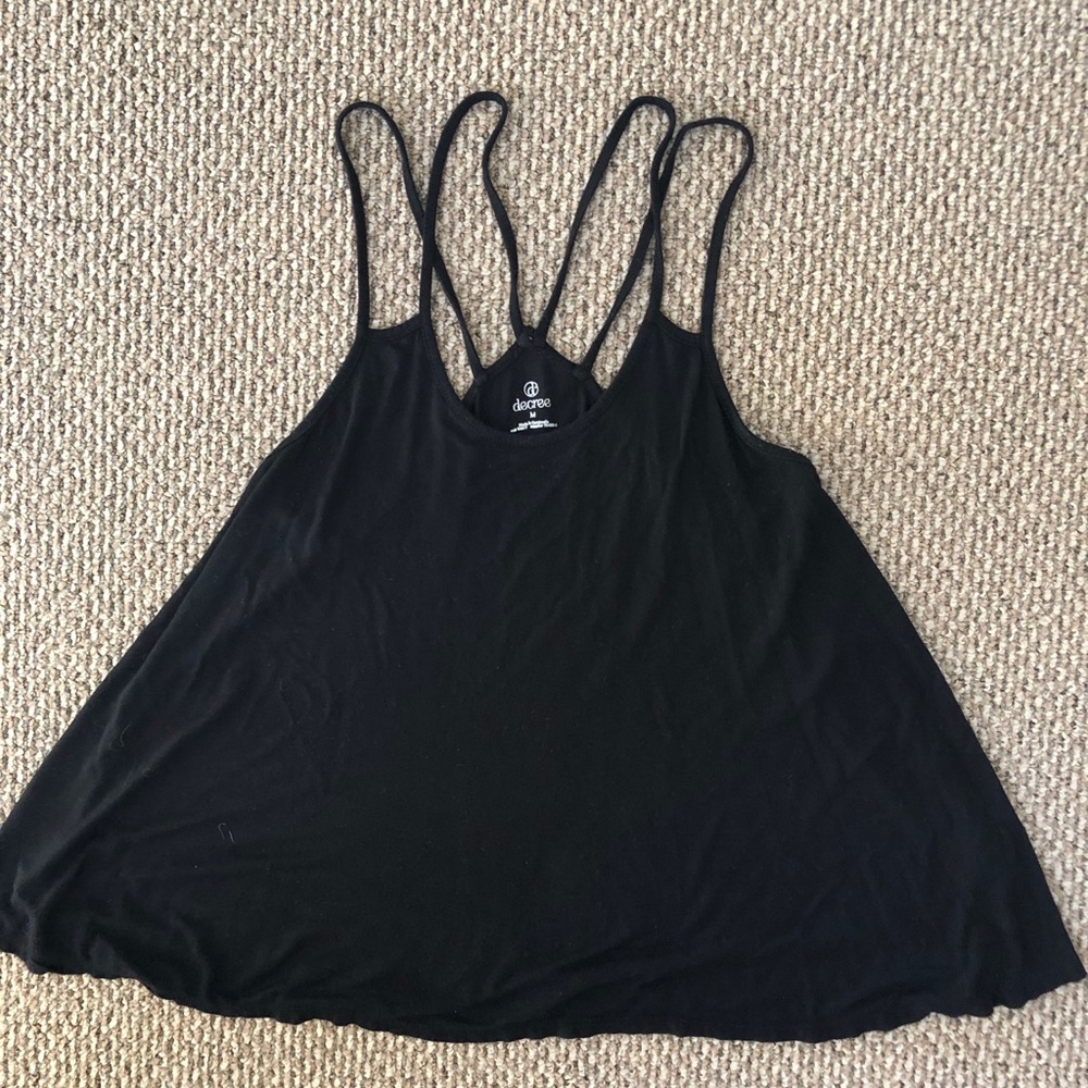 Black strapy tank